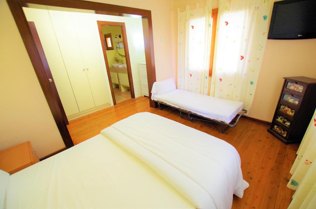Villa V&v Lloret- Elsa, Lujosa Con 2 Piscinas Lloret de Mar
